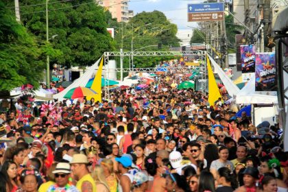Bandas e blocos (1)