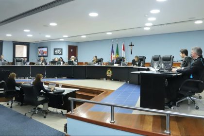 Corte do TCE-AM