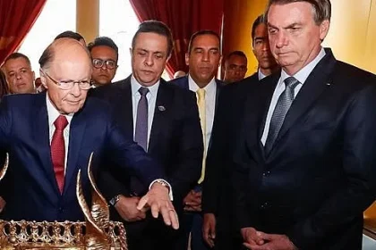 EDIR MACEDO E BOLSONARO