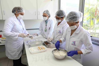 Educacao_Futuras_Cientistas__Foto_Euzivaldo_Queiroz(2)