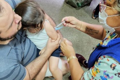 FVS-RCP_Vacinacao_FOTO-Girlene-Medeiros-FVS-RCP_-696x494