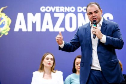 Governador Roberto Cidade Foto Alex Pazuello Secom