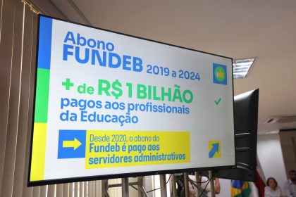 Governador Wilson Lima anuncia pagamento do Fundeb para 32 mil servidores da rede estadual de Educação 4_Foto Diego Peres Secom