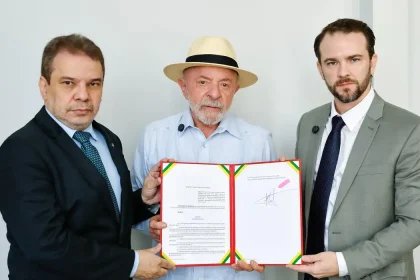 LULA
