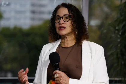 MINISTRA BRASIL