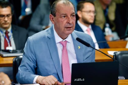 OMAR AZIZ