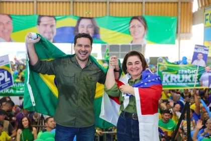 PL-oficializa-Alberto-Neto-e-professora-Maria-do-Carmo.jpeg
