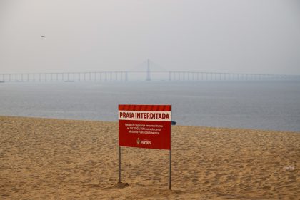 Praia da Ponta Negra interditada
