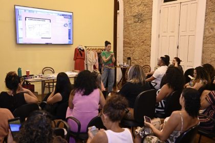 Prefeitura de Manaus promove oficina gratuita sobre produção de eventos de rua voltados às bandas e blocos de Carnaval