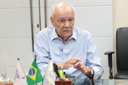 Presidente da FIEAM, Antonio Silva