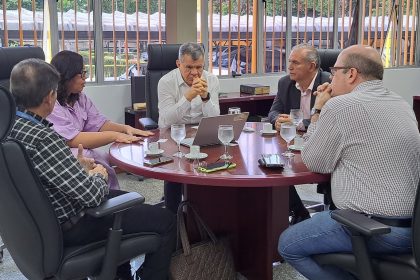 Reunião entre a Suframa e a UEA