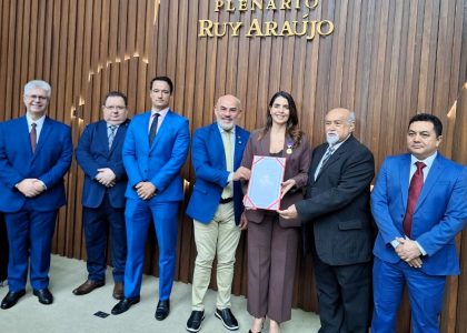Suframa é destaque na Aleam com Medalha do Mérito Jurídico