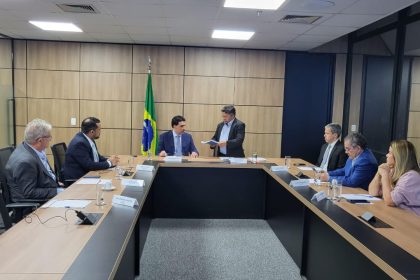 Ministro garantiu que o Governo Federal tem se preocupado com  situação dos aeroportos no Amazonas (Foto: Divulgação)