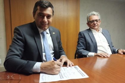 Wilson Lima e Pauderney brigavam internamente pela direção do União Brasil no Amazonas (Foto: Divulgação)