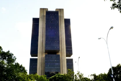 banco_central_mcajr_abr_0104222281_0