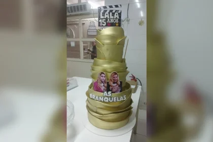bolo-laura-bolsonaro
