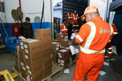 carregamento venezuela Foto Valdo Leão Semcom
