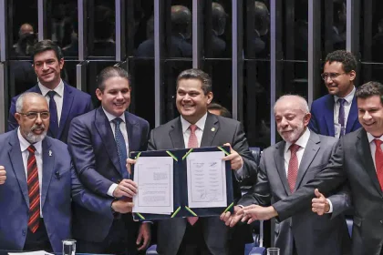 congresso pec fim 6x1