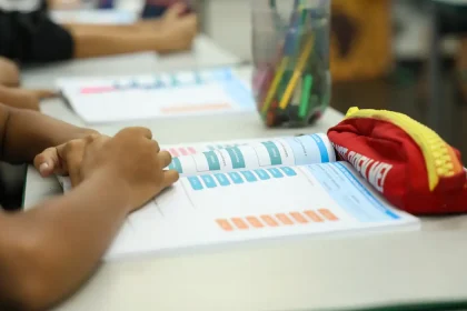 educação política