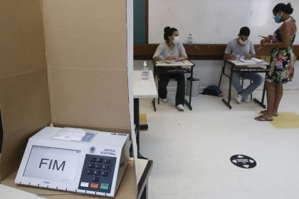 eleicao urna cabine de votacap