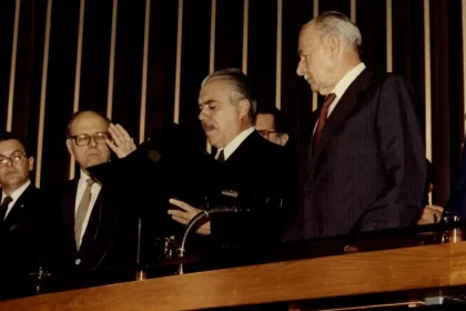 foto_sarney_posse_juramento_congresso