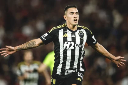 galo_avanca_as_quartas