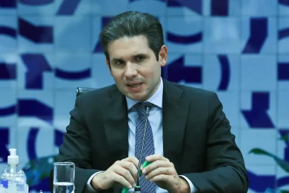 hugo motta