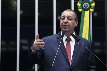 omar aziz agência senado