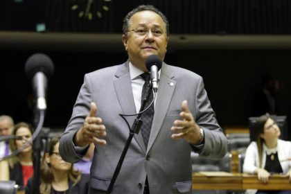 Silas está enfrentando grandes desafios essa semana (Foto; Divulgação/Câmara dos Deputados)