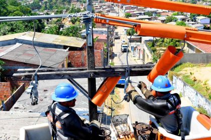 trabalhadores energia