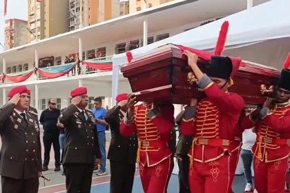 velorio_de_soldados_venezuelanos_mortos_na_invasao_americana_na_venezuela01