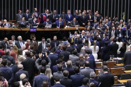 votacao_da_urgencia_da_anistia_-_bruno_spada_-_camara_dos_deputados