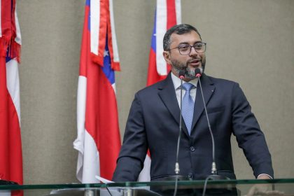 Durante a leitura da Mensagem Governamental, Wilson Lima reconheceu problemas na saúde por falta de arrecadação (Foto: Alex Pazuello/Secom)
