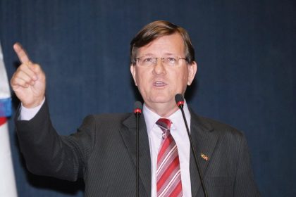 ze ricardo pt